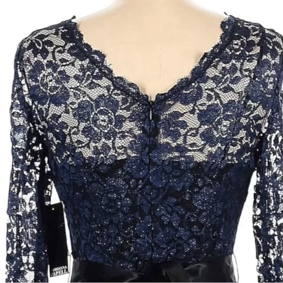 NWT Adriana Papell Navy Lace Overlay Jeweled Belted Formal Dress Gown Size 6 - Picture 5 of 13